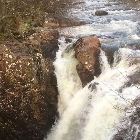 Situated At The Heart Of Fort William Bagian luar foto